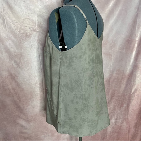 Torrid Studded Swing Cami Challis Dark Grey NWT - Picture 6 of 16